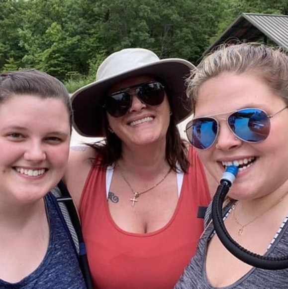 Meet your Posher, Cathy - Picture 1 of 1